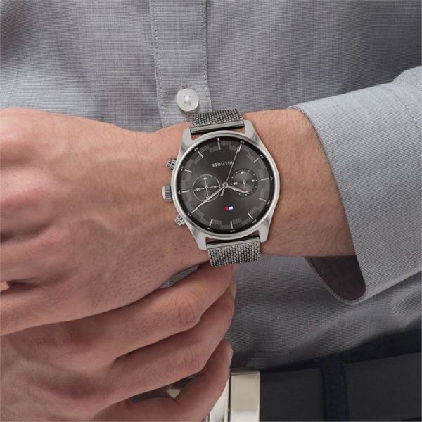 Tommy Hilfiger TH1710421 Erkek Kol Saati