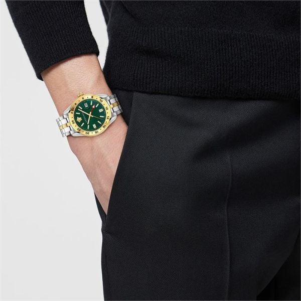 Versace VRSCVE7C00623 Erkek Kol Saati